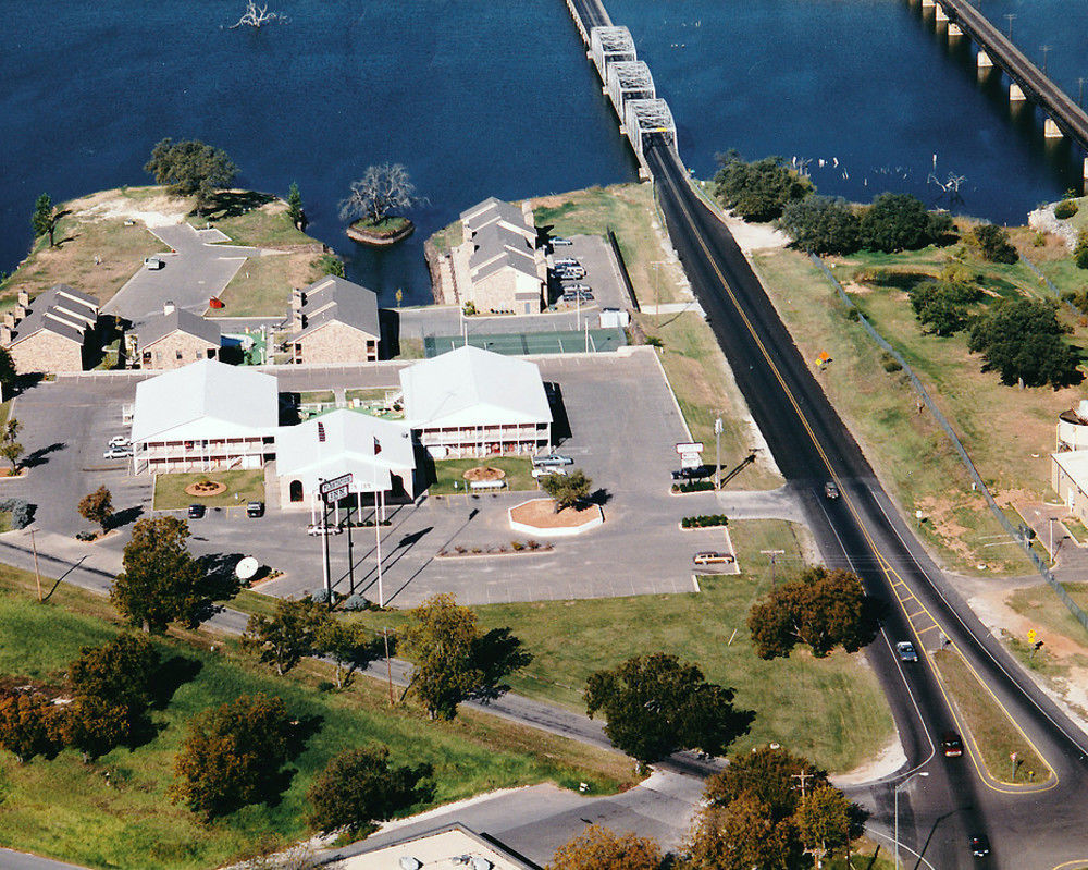 גרנברי Lake View Inn מראה חיצוני תמונה