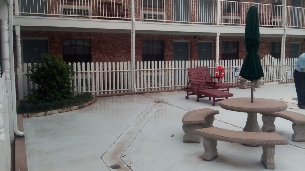 גרנברי Lake View Inn מראה חיצוני תמונה